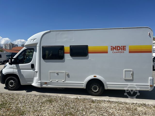 Kombi/kamping vozilo Fiat Ducato Carasuite 650 MF | 5 posti letto | Semintegrato