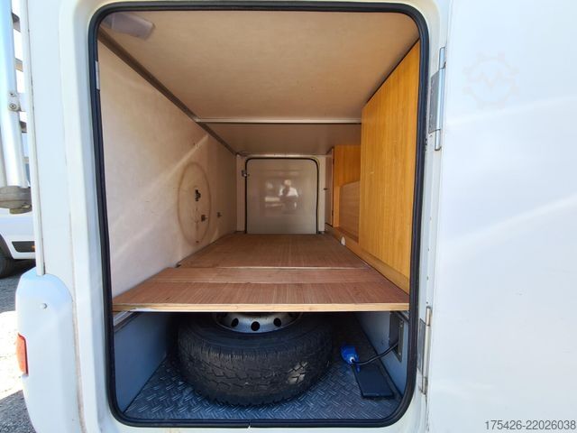 Alkoof camper LMC Liberty 640 G *Fußboden-Heiz.*Luftfahrw.*Solar*
