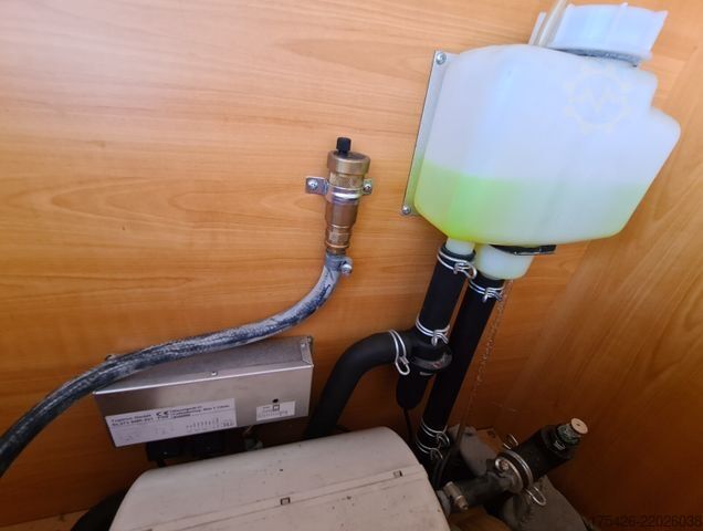 Alkoof camper LMC Liberty 640 G *Fußboden-Heiz.*Luftfahrw.*Solar*