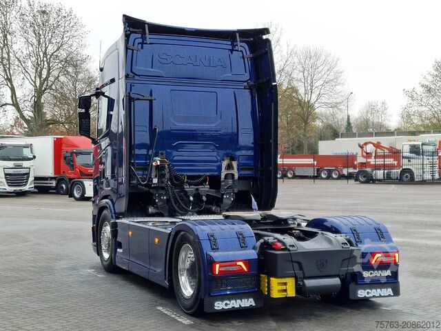 Standard-SZM Scania S560 Highline 4x2 - Full spec - Retader - Night...