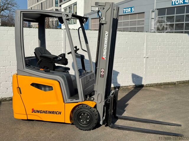 इलेक्ट्रिक 3-व्हील Jungheinrich EFG 220 - Service Neu - Batterie 83% + Garantie