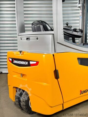 Listrik 3-roda Jungheinrich EFG 216k - Service Neu - Batterie 82% - 4.921Std.