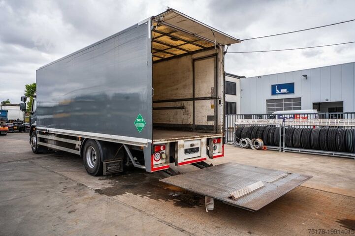 กระเป๋าเดินทาง DAF LF 55.220(19 T-E6 )+DHOLLANDIA 2TON