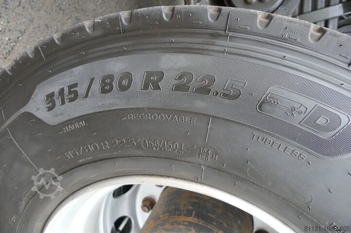 Самосвал Mercedes-Benz Arocs 4151 | 8X6 | Voith Retarder | 263807Km | ...