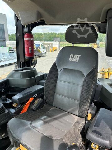 Dozer Caterpillar D 6 XL (LOW HOURS - CE CERTIFIED)