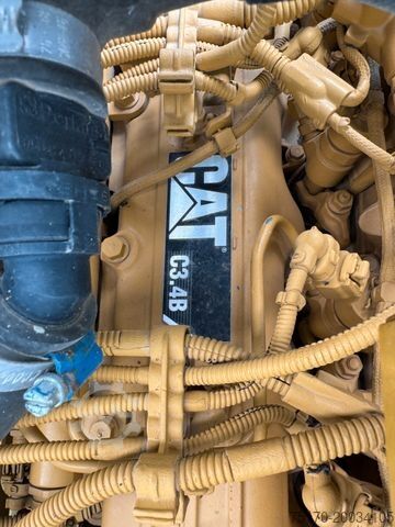 Kettenbagger CATERPILLAR 311 FLRR / 2017 / 2.788h / TL  / hydr. GR