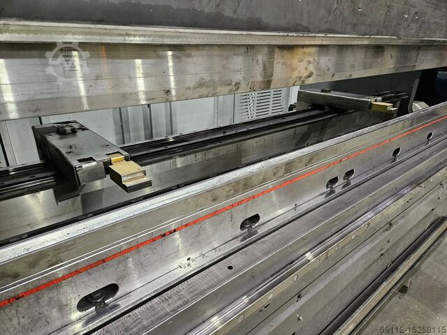 Abkantpresse Bystronic Xpert 320/4100