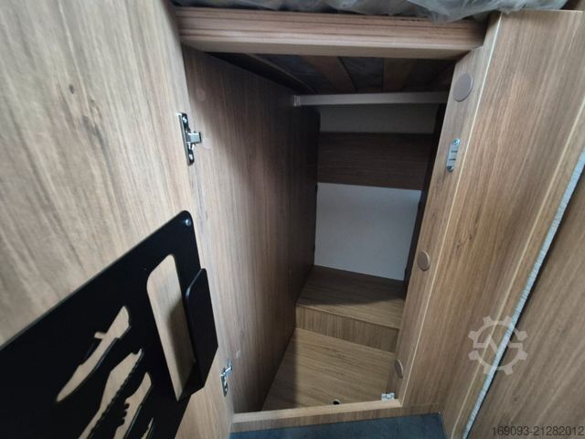 Semi-integrated camper CHAUSSON 797 Sweet Line *MJ26*Xenon*Lithium*Arctic*Navi