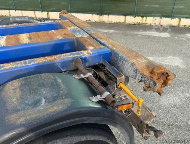 Swap body semitrailer D-TEC FT-43-03V FRONT + MIDDLE + BACK SLIDER DRUM BRAK