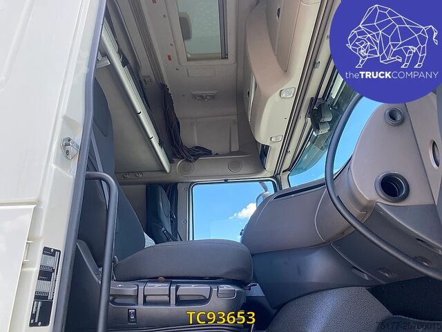 Venjulegur SZM DAF XF 480