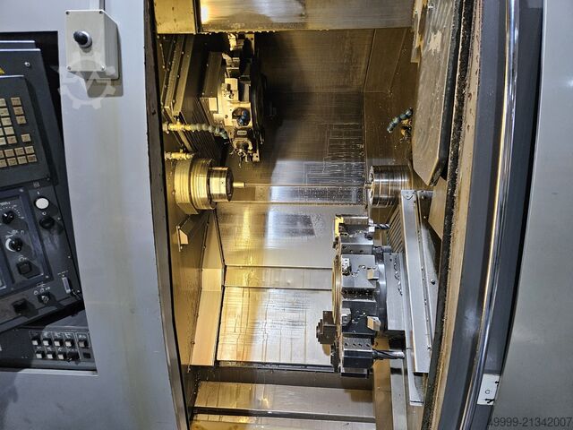 Torno CNC con cargador de barras TAKAMAZ XY-2000 Plus