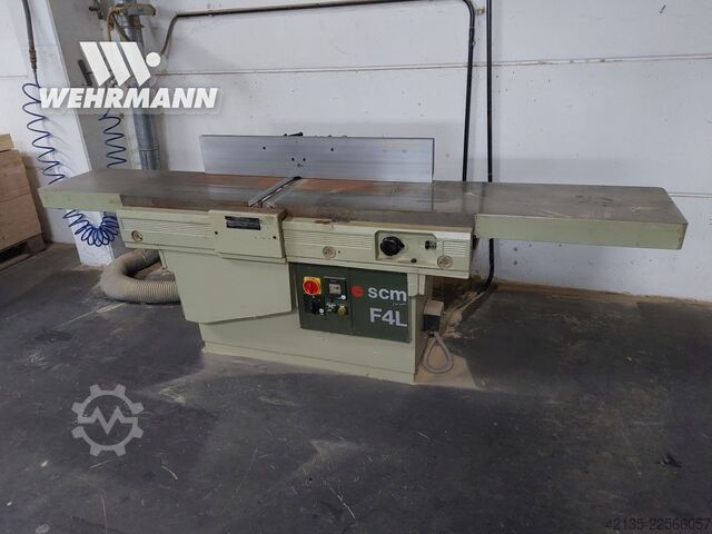  SCM F4L