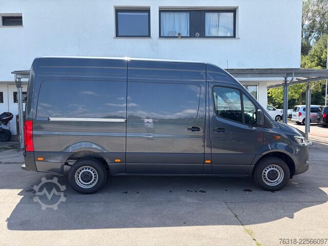Фургон-панель Mercedes-Benz Sprinter 317 Kasten L2H2 Autom. MBUX Navi Kamera