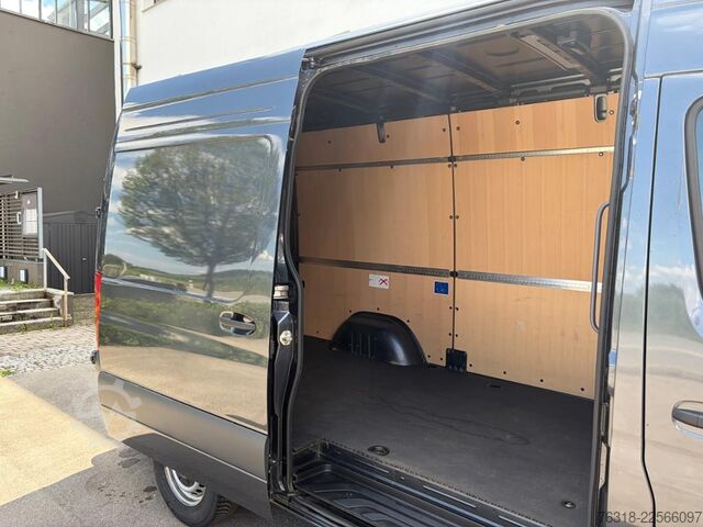 Фургон-панель Mercedes-Benz Sprinter 317 Kasten L2H2 Autom. MBUX Navi Kamera