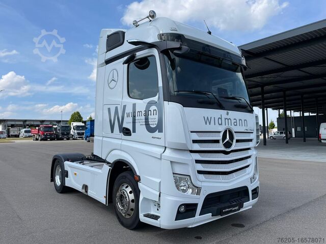 Standard SZM Mercedes-Benz Actros 1848 LS KlimaA Massage STH Luft AUT AHK