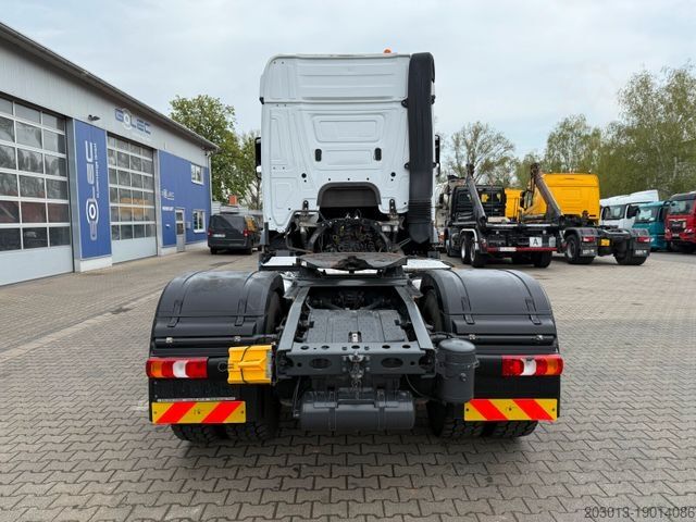 标准牵引车头 MERCEDES-BENZ Actros 1843 Sattelzugmaschine 4x2 Kipph.