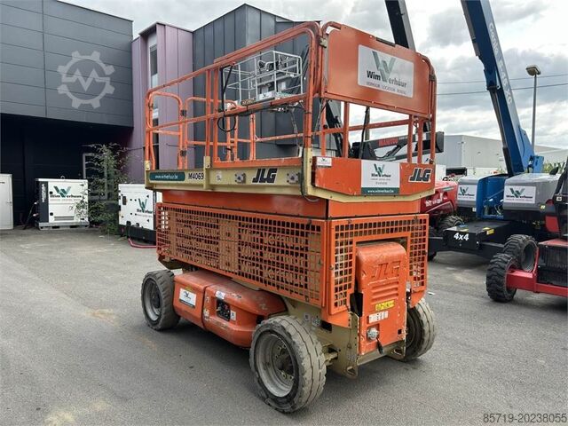 Ascensor cu foarfecă JLG 4069 LE (3524)