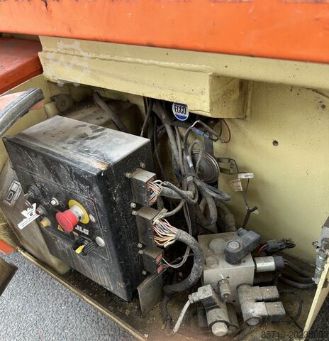 Ascensor cu foarfecă JLG 4069 LE (3524)
