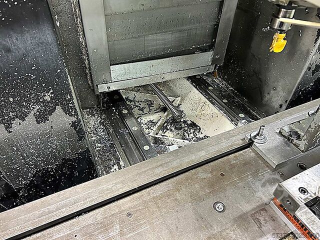 Centre d'usinage vertical CNC Stama MC 520