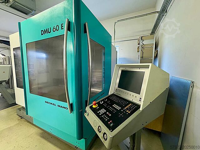CNC -bearbeidingssenter Deckel Maho DMU 60E