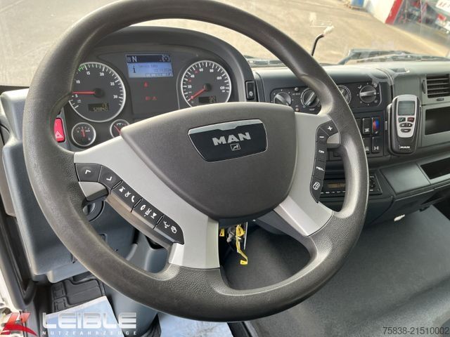 Kamion s ravnom platformom MAN TGM 18.340LL*Pritsche 7,8m*VollLuft*Euro 5EEV*