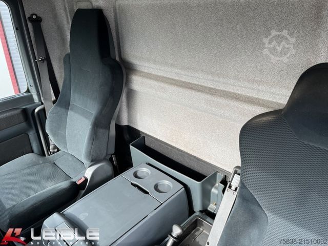 Kamion s ravnom platformom MAN TGM 18.340LL*Pritsche 7,8m*VollLuft*Euro 5EEV*