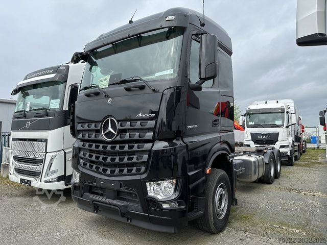 Chassi de caminhão MERCEDES-BENZ AROCS 2653 6x4 Fahrgestell/Kran SOFORT VERFÜGBAR