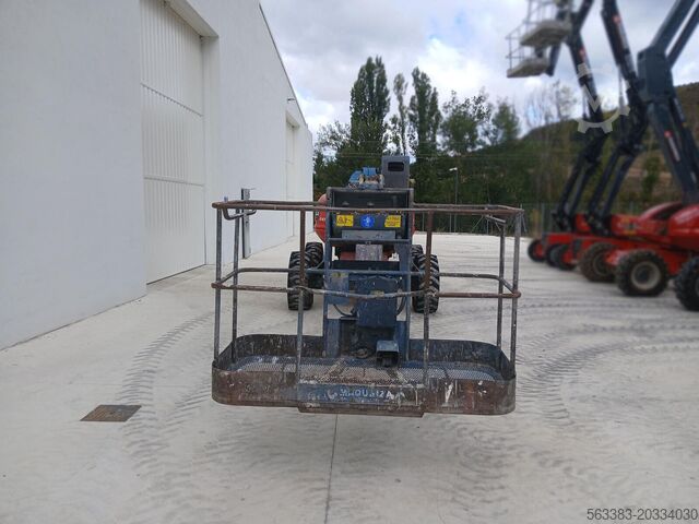 Teleskopiskā darba platforma Manitou 180ATJ