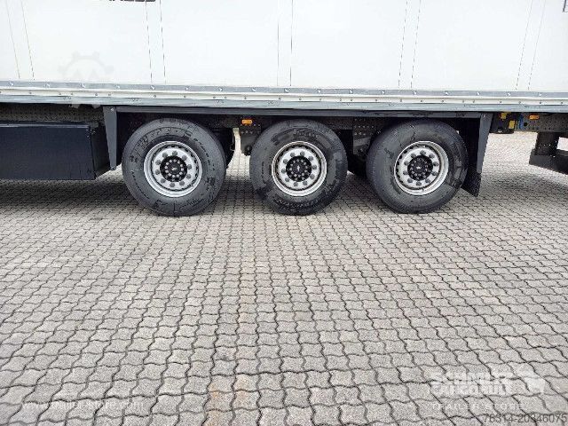 Sandučara poluprikolica Schmitz Cargobull Trockenfrachtkoffer Standard Doppelstock