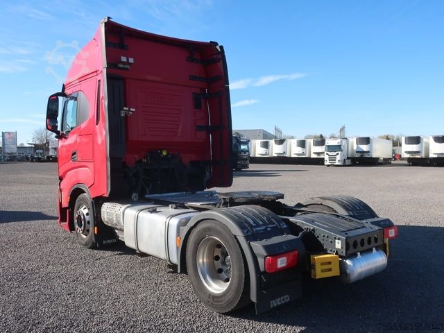 Standardni tegljač Iveco S-Way AS 440 S 46 Intarder PTO