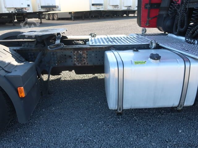 Standardni tegljač Iveco S-Way AS 440 S 46 Intarder PTO