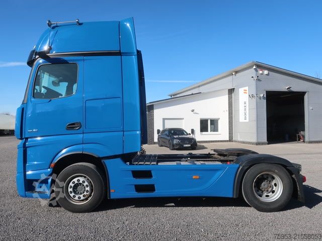 Standardni tegljač Mercedes Benz 1845 LS Gigaspace Vollspoiler Retarder