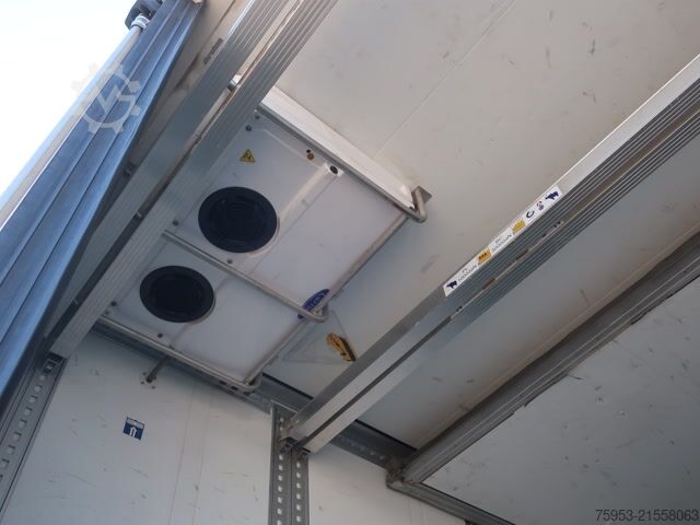 Poluprikolica hladnjača Schmitz Cargobull SKO 24 Bi- / Multitemp Vector 1950 mt  Doppelstock