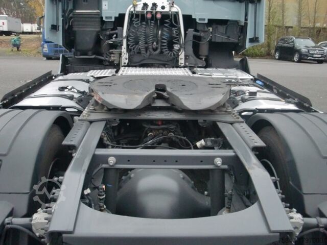 Стандартен влекач Renault T 480 High ACC 2x Tank