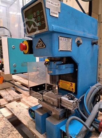 Radyal perçinleme makinesi KARDEŞLER KARDEŞLER P-600