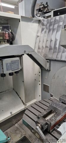 Centro de mecanizado universal DECKEL MAHO DMU 50T