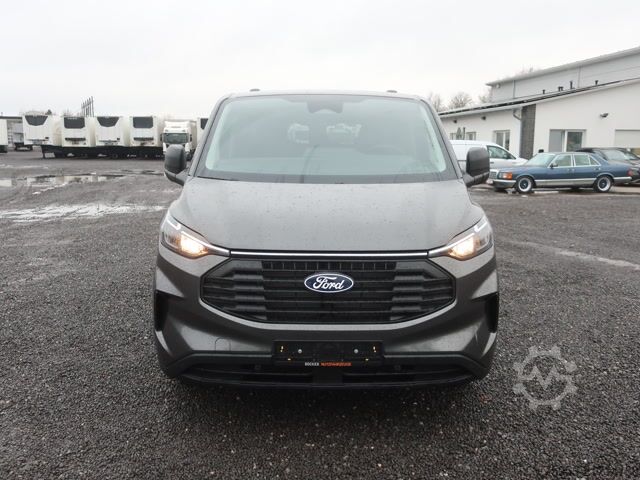 Мікроавтобус Ford Transit Custom L2H1 8-Sitzer