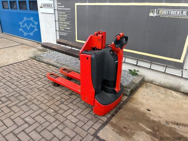 מלגזת ערימה חשמלית לינדֶה VS-23156, גובה הרמה 800 מ"מ LINDE NCN TL16/1152