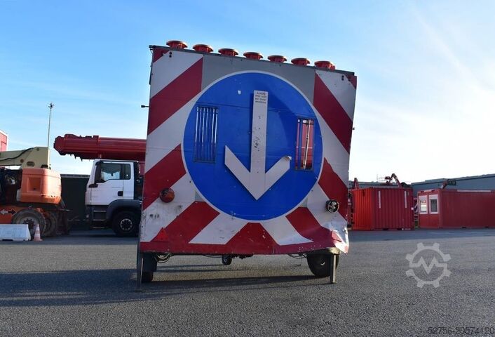 لوحة حواجز Trebbiner  Trebbiner Absperrtafel