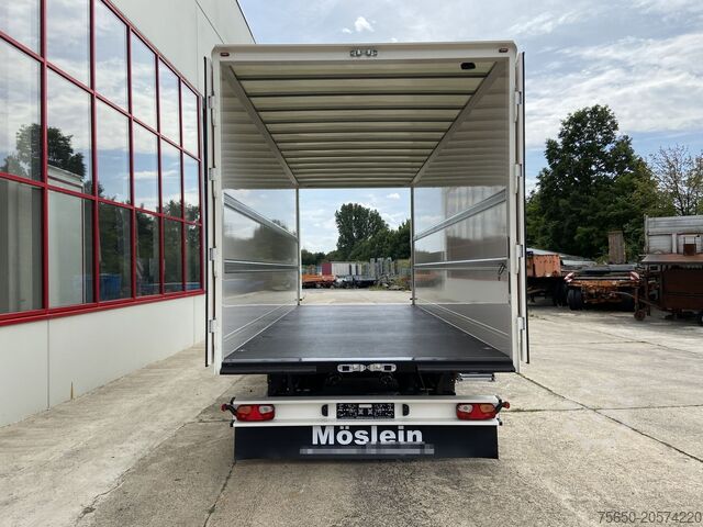 مقطورة صندوقية Möslein TKO 105 D 7m weiß  Tandem- Koffer, Durchladbar, -- Neufahrzeug --
