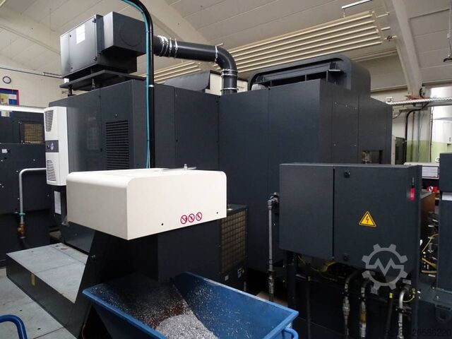 Centro universal de usinagem Deckel Maho DMU 60P duoblock