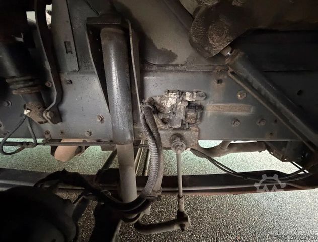 Camião de caixa fechada DAF LF 55.250 EURO 5 SCHUSTER BOX 720x250x280 CM INS