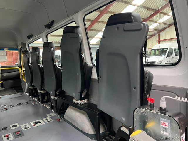 Miniautocarro MERCEDES-BENZ Sprinter 313 Cdi Maxi 9 Sitze+Lift ENGINE BROKEN