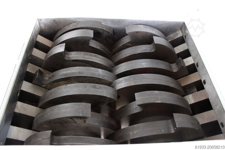 Trituradora de doble eje Genox M400