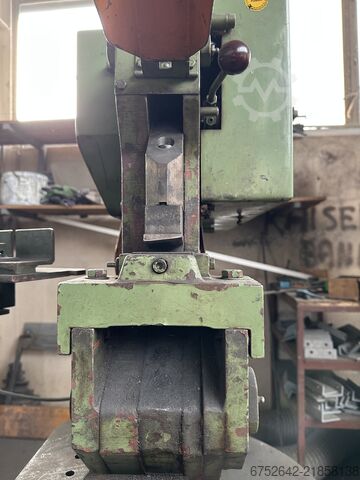 Foarfecă pentru oțel de secțiune Peddinghaus PEDDY Profilstahlschere + Stanzmaschine