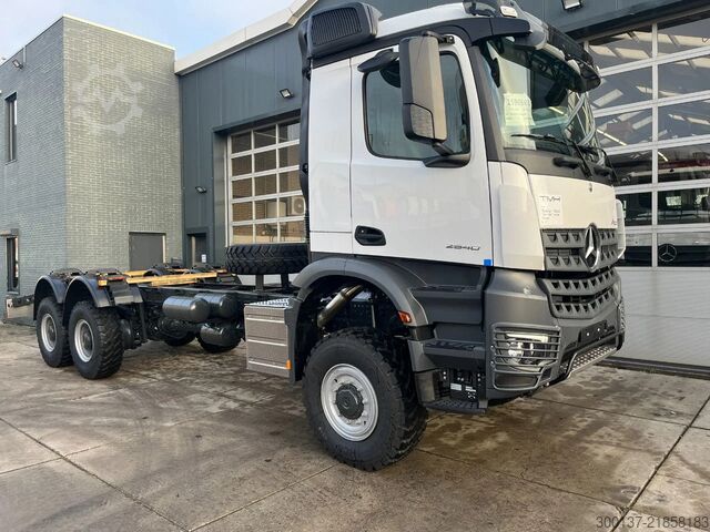Telaio con cabina Mercedes-Benz Arocs 3340 A 6x6 Chassis Cabin