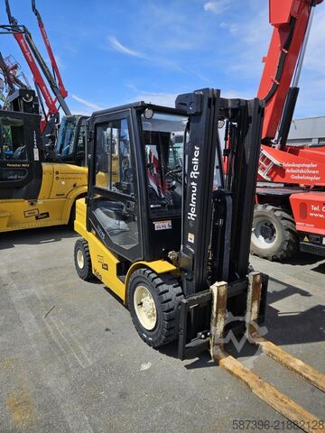 Empilhadeira diesel Yale GDP30N
