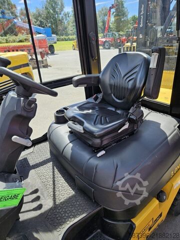 Empilhadeira diesel Yale GDP30N