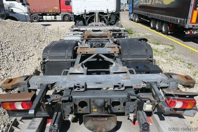 Xe tải hoán đổi thùng MERCEDES-BENZ 1842 L Actros 4x2, Retarder, LBW, BDF, Klima