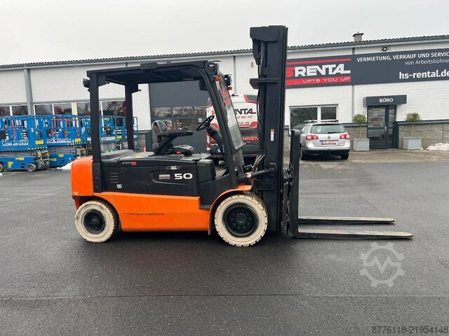 Gaffeltruck Doosan B50X5 5T 6m Triplex non-marking (1841)
